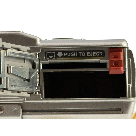 Olympus Camedia C-60 Zoom Digital Camera Silver With Accessories Tested Works - Picture 9 of 15